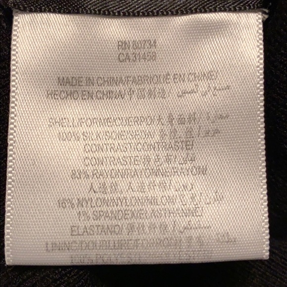 BCBG  BLACK AND WHITE TOP SZ 0 NEW - Picture 6 of 7